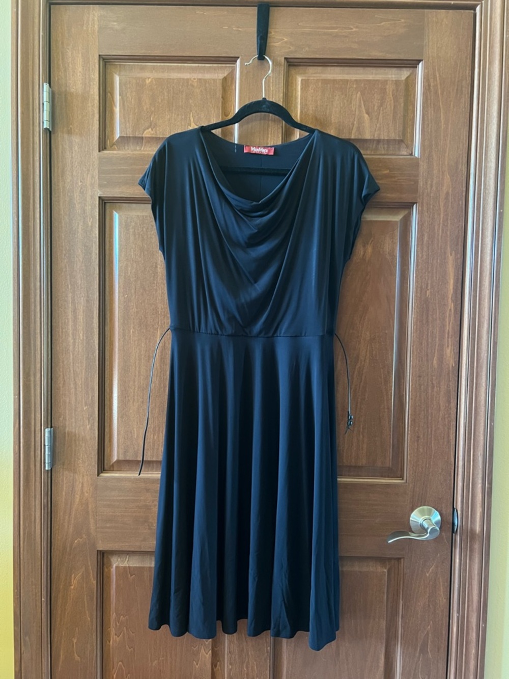 MaxMara Dress with Cap Sleeves Black Size L